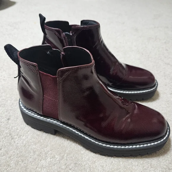 Sarto Burgundy Patent Leather Lug Sole Chelsea Boots 7M - Picture 5 of 8